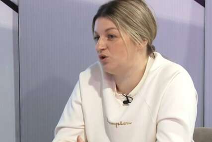 (VIDEO) „Ne bi me iznenadilo da NAS OKRIVE na kraju“ Majka male Džene Gadžun (2) o suđenju, pa poručila da im se optuženi SMIJU U LICE