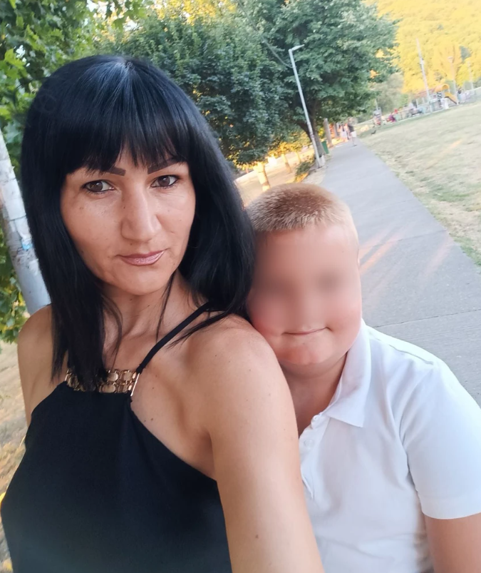 FOTO: USTUPLJENE FOTOGRAFIJE, DRUŠTVENE MREŽE