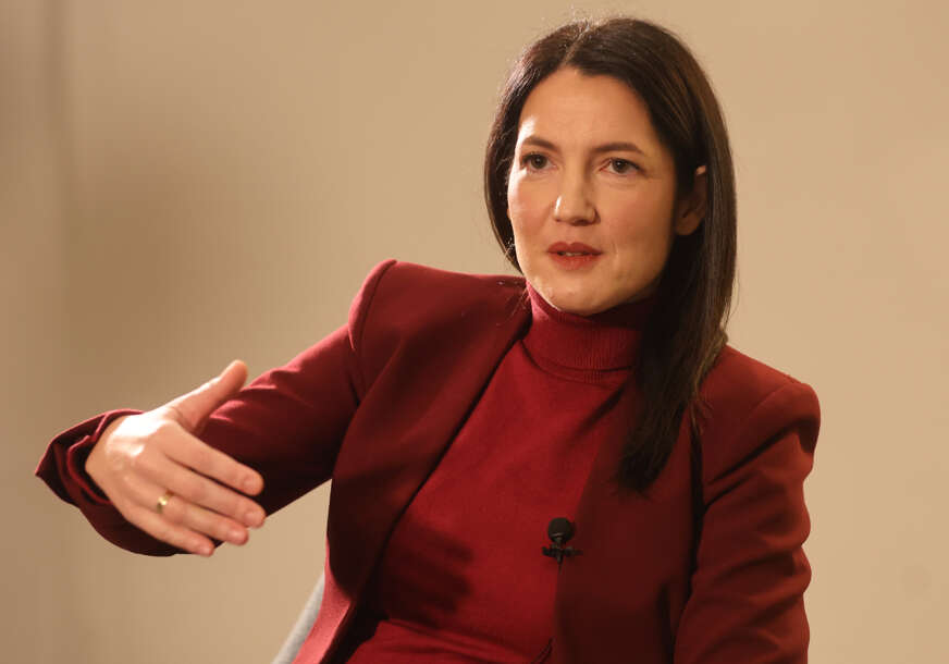 jelena trivić narodni front