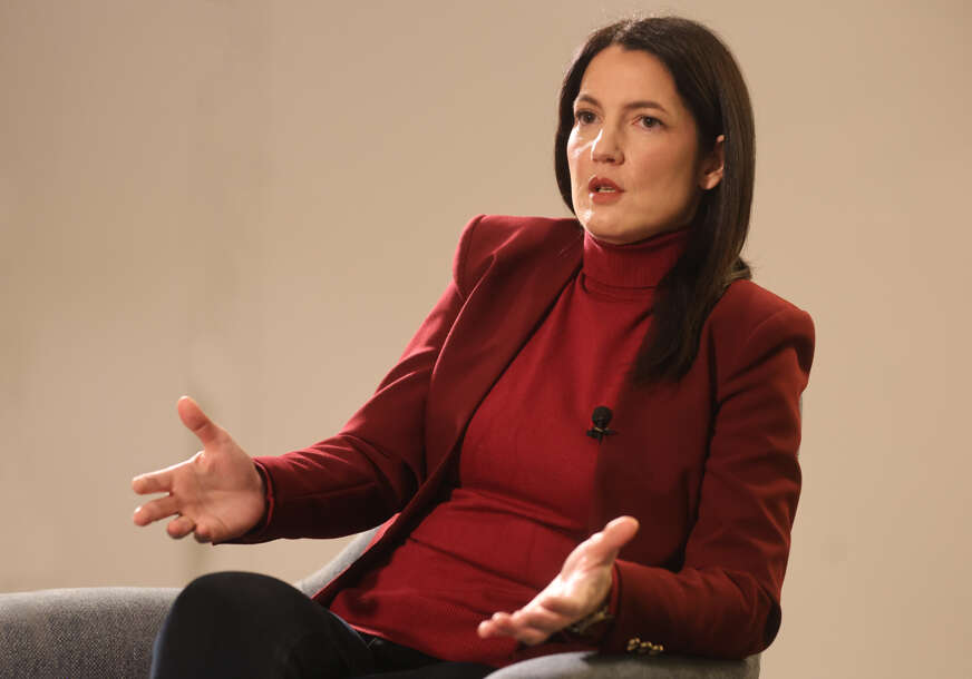 jelena trivić narodni front
