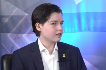 (VIDEO, FOTO) „Mali Ajnštajn“ postao NAJMLAĐI DOKTOR na svijetu: Loran (15) odbranio doktorsku disertaciju iz kvantne medicine na Univerzitetu u Antverpenu