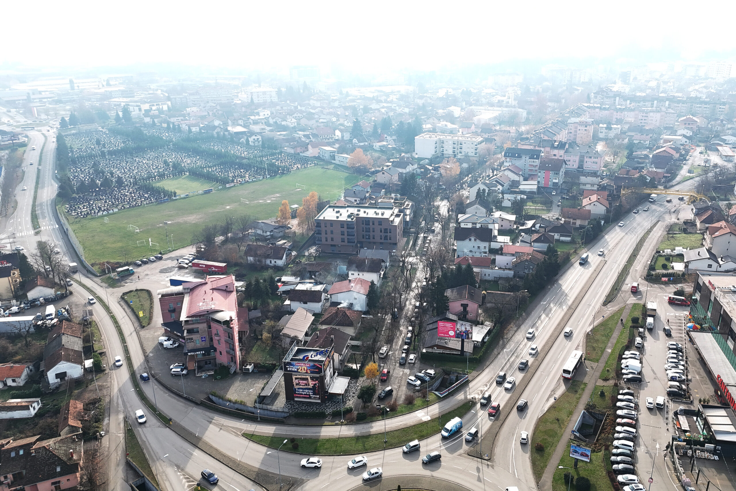 Rosulje i 16 novih zgrada izazivaju mnogobrojne komentare