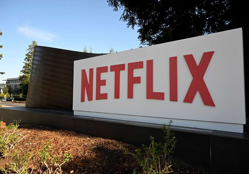 Netfliks dao rok od 7 dana: Vorner Bros Diskaveri u pregovorima o preuzimanju sa Paramaunt Skajdensom