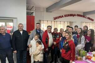 FOTO: USTUPLJENA FOTOGRAFIJA