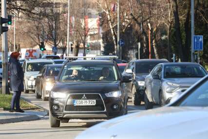 SAOBRAĆAJNE GUŽVE U BANJALUCI 