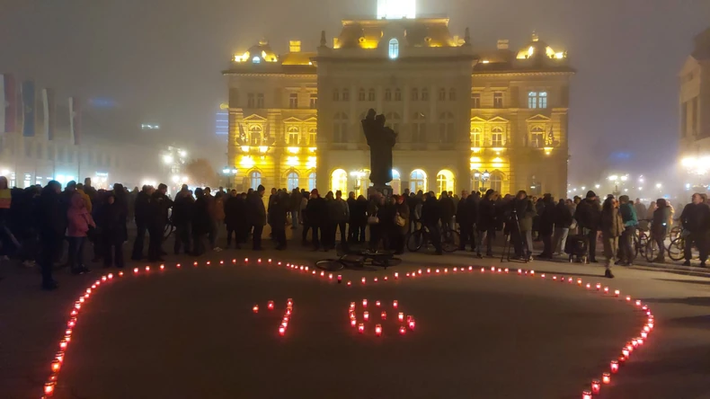 U Srbiji obilježeno 13 mjeseci od tragedije u Novom Sadu
