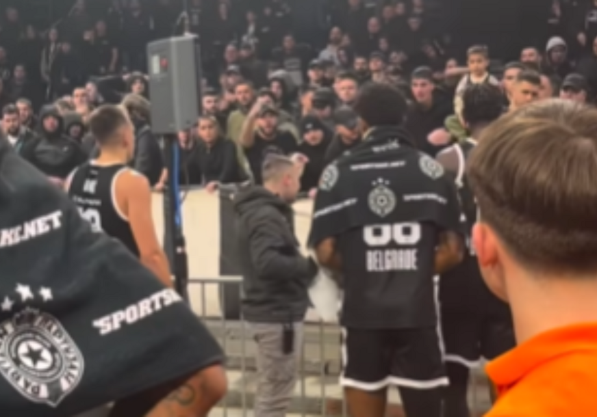 Užas u Areni: Tajrik Džons htio da se OBRAČUNA SA NAVIJAČIMA, Vanja Marinković jedva spriječio tuču
