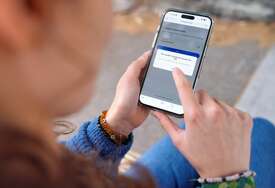 BATERIJA SE ODJEDNOM PRAZNI Ovo može biti znak da vam je telefon hakovan, stručnjaci upozoravaju