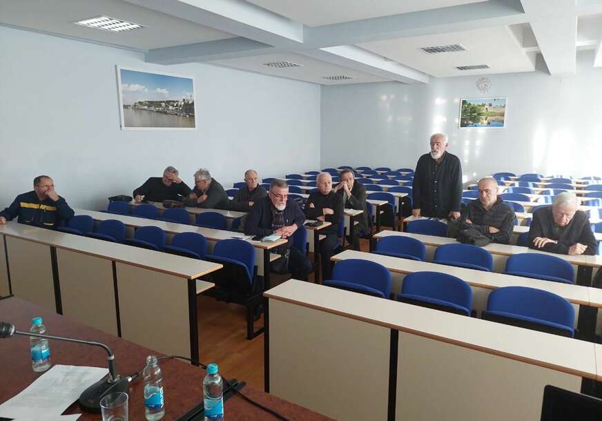 (FOTO) Važno upozorenje i za OHR: Iz Banjaluke poručeno da Republika Srpska NE SMIJE dati svoju imovinu