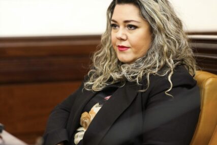 "Kakva je to Vlada i kakvi su to ministri?“ Dijana Ješić tvrdi da je sve neustavno