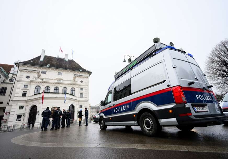 DRAMA U BEČU Pronađena bomba nedaleko od sinagoge