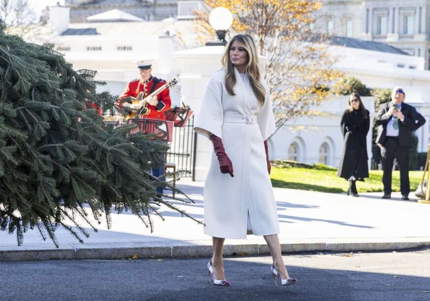 Prvi dečko Melanije Tramp BIO NOVINAR: Raskinuli su jer je on morao u vojsku, a poslije toga nikada nije uspio da je nađe