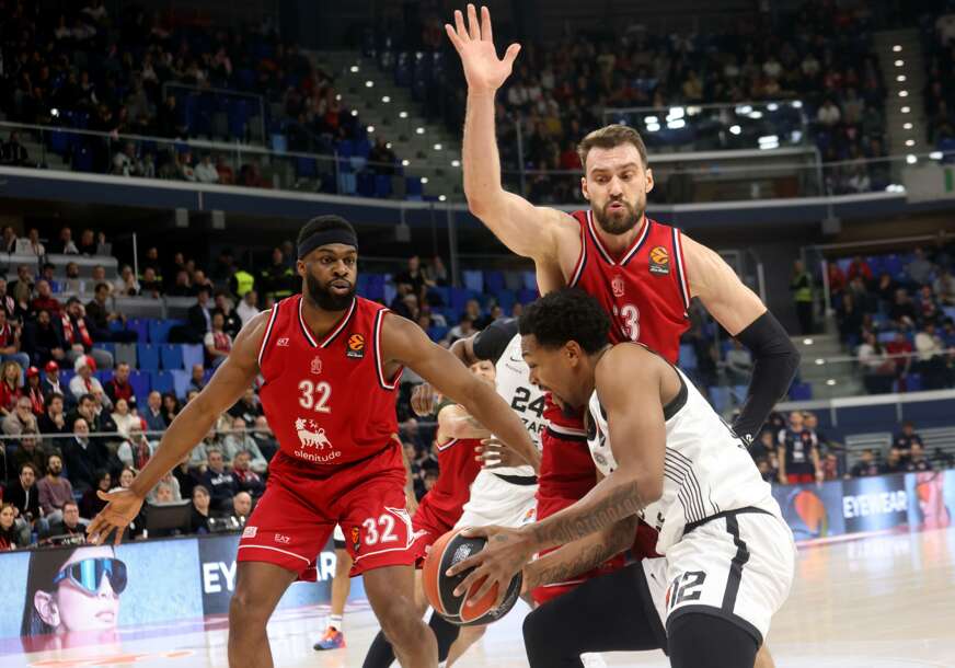 detalj sa košarkaškog meča Armani - Partizan