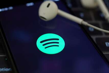 (VIDEO) Jedna je najbolja svih vremena: Spotifaj predstavio 10 NAJSLUŠANIJIH PJESAMA u istoriji