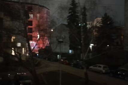 (FOTO) "Živimo 500 metara od Gradske uprave" Ove 3 banjalučke ulice sve češće SU U MRAKU, mještani na muci ZBOG PRIJAVE PROBLEMA