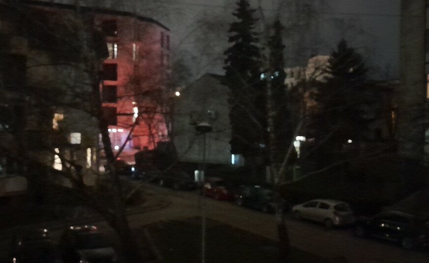 (FOTO) "Živimo 500 metara od Gradske uprave" Ove 3 banjalučke ulice sve češće SU U MRAKU, mještani na muci ZBOG PRIJAVE PROBLEMA