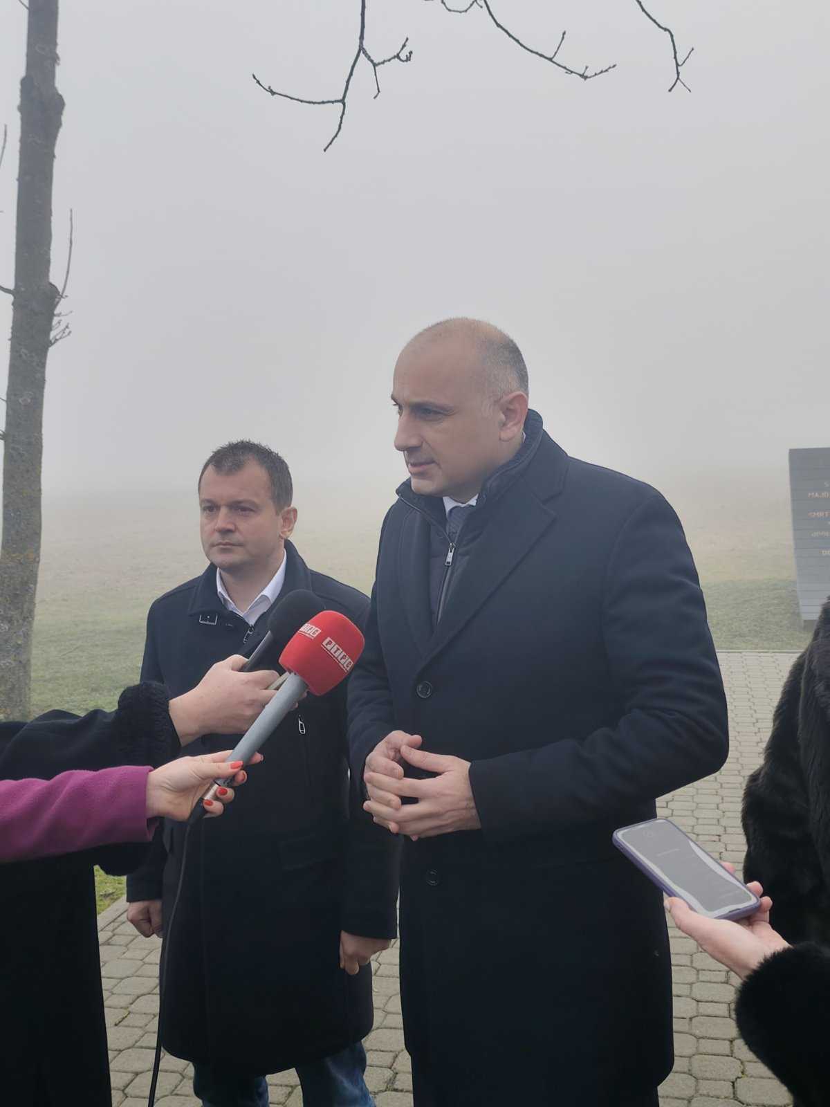 FOTO: USTUPLJENA FOTOGRAFIJA