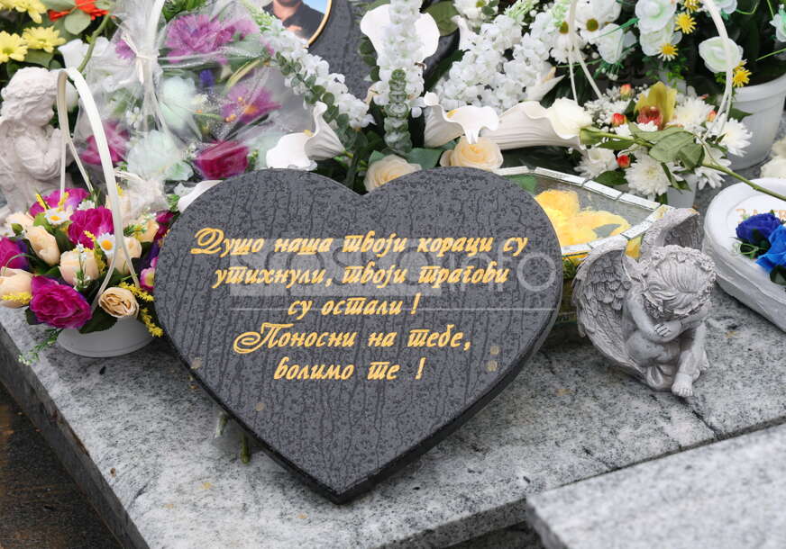 Dejan Kostić Dela grob, godišnjica smrti