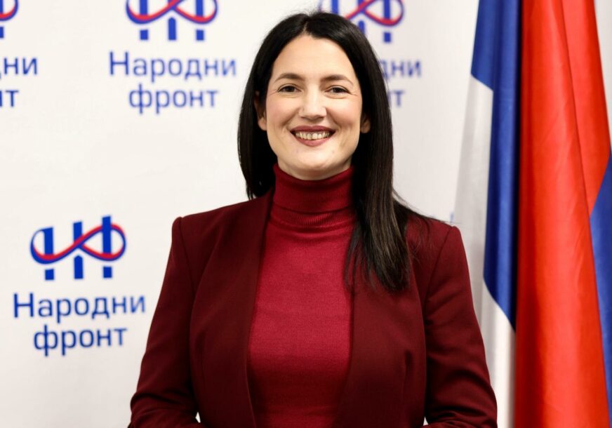 (FOTO) Trivićeva čestitala Dan državnosti Srbije i Srpske „Za Srbe je POJAM SLOBODE uvijek bio zvijezda vodilja“