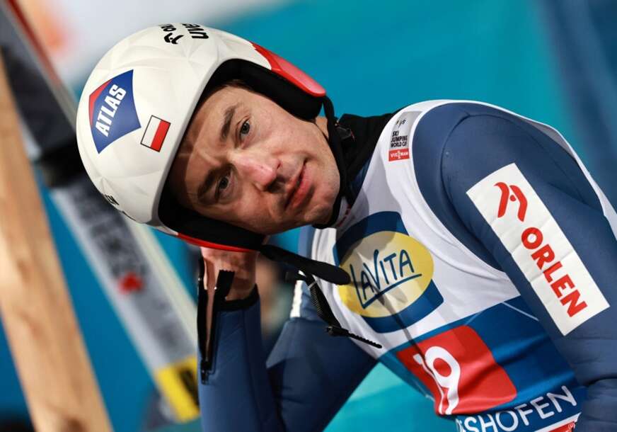 Kamil Stoh