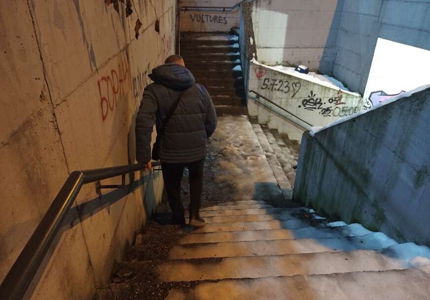 (FOTO) GLAVA SE MOŽE IZGUBITI, DOSLOVNO Pothodnik ispod kružnog toka u Banjaluci za LOMLJENJE KOSTIJU
