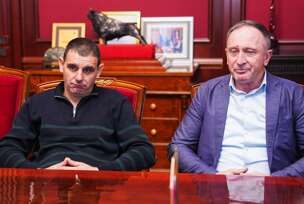 Mljekari, Vlada RS, Savo Minić