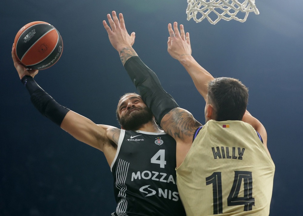 Parni valjak zapeo i u Barseloni, Partizan igrao samo 17 minuta