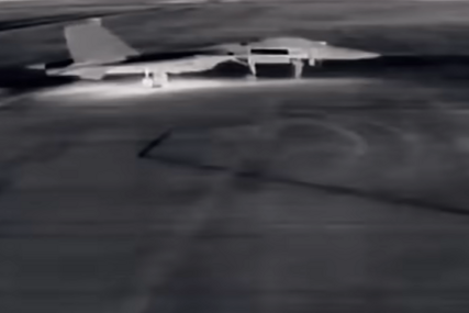 (VIDEO) Ruski avioni u plamenu: Ukrajinci objavili snimak napada na 5 aerodroma, šteta oko milijardu dolara