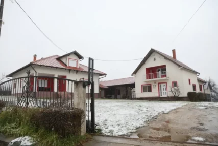 (VIDEO,FOTO) "IZGORIO MU VEĆI DIO LICA" Srbin za dlaku izbjegao smrt u požaru u Švajcarskoj, mještani njegovog sela UZNEMIRENI