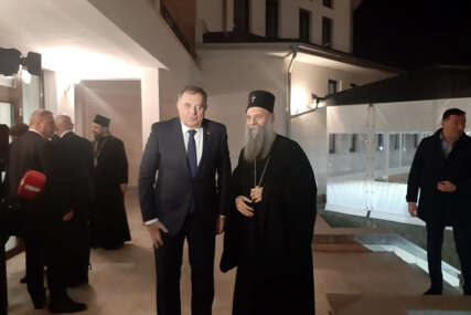 Milorad Dodik, patrijarh Porfirije
