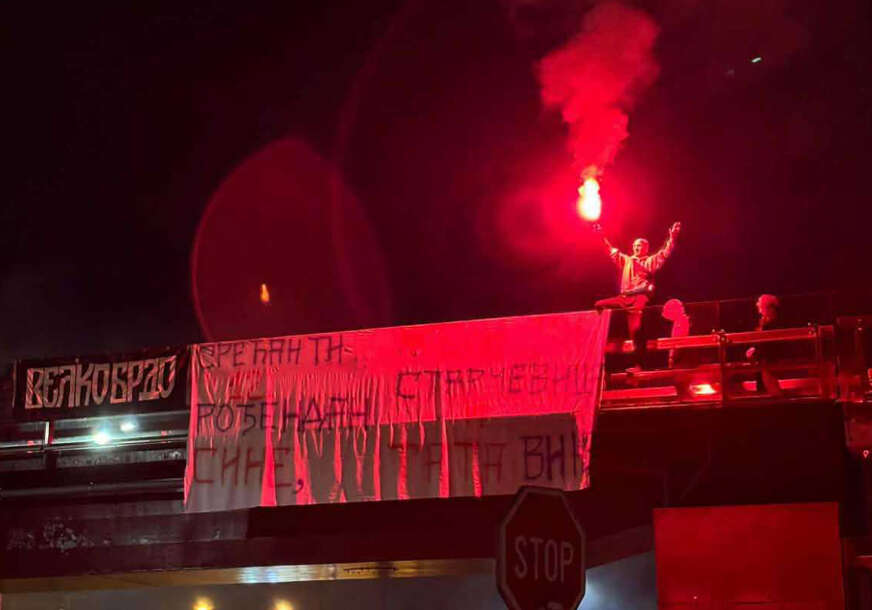 (VIDEO, FOTO) “Ne tražim milost, samo pravo da VOLIM SVOJE DIJETE” Iza spektakularnog vatrometa u Banjaluci krije se velika borba jednog oca za roditeljsko pravo