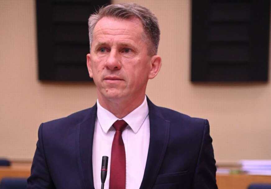 Konsenzus opozicije je put do promjene vlasti: Dubravac prozvao Vukanovića zbog „RAFALNIH UVREDA“ i „PRIZEMNIH saopštenja“