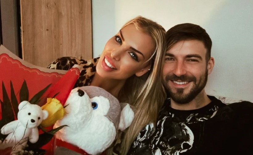 ava karabatić