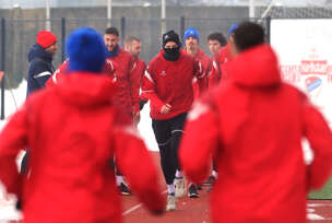 prozivka fudbalera borca , prvi trening u 2026 . 