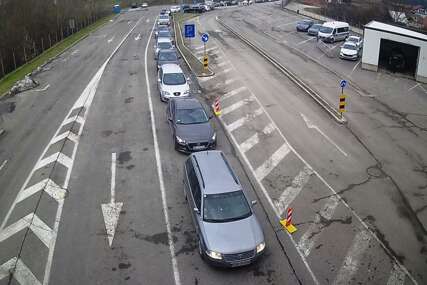 Vozači, strpljenje: Na više graničnih prelaza u BiH gužve, evo gdje se danas najviše čeka
