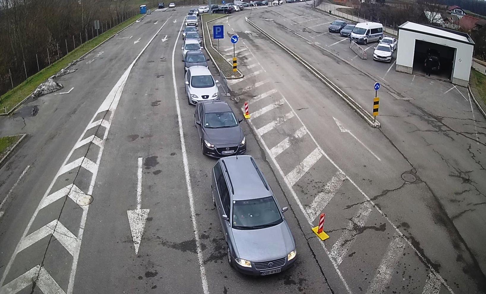 Pojačana frekvencija vozila na više graničnih prelaza
