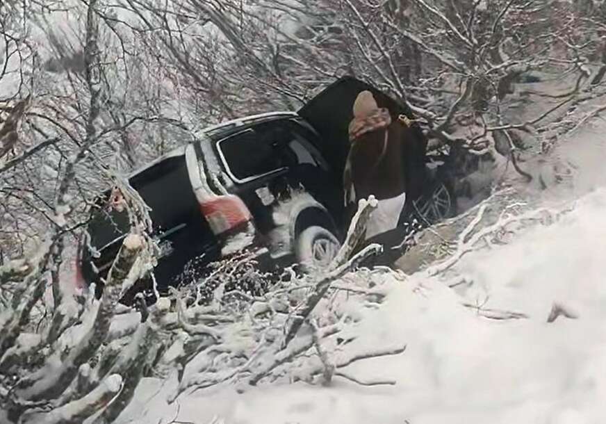 (VIDEO) Među njima i 2 djece: Pripadnici GSS spasili 4 strana državljanina kod Mostara