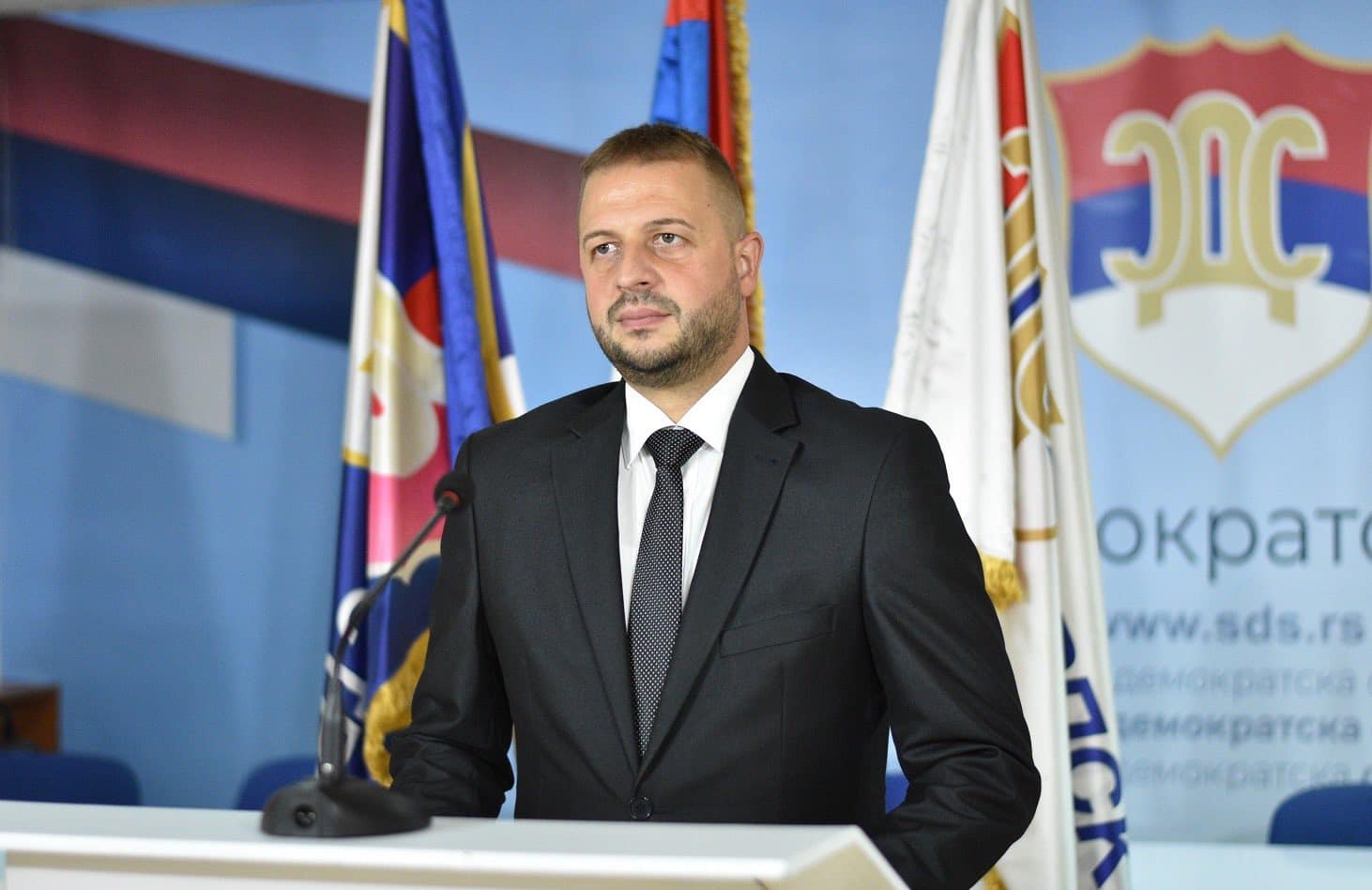 Želimir Nešković „zamolio“ Dragana Čovića da pusti Srbe na sjednicu
