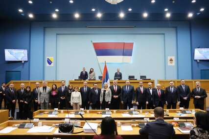 Premijer i ministri položili zakletvu: Izabran 19. saziv Vlade Republike Srpske