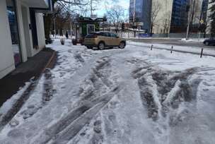 zaleđeni parkinzi u banjaluci 