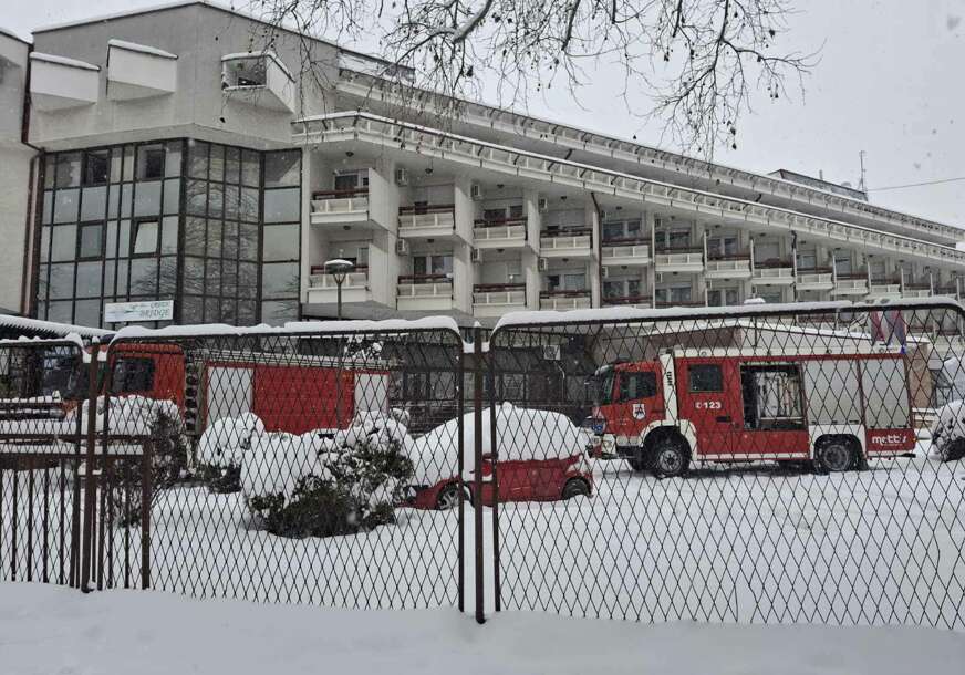 (FOTO) Požar u Domu penzionera u Banjaluci: Vatrogasci imali nekoliko intervencija na Božić