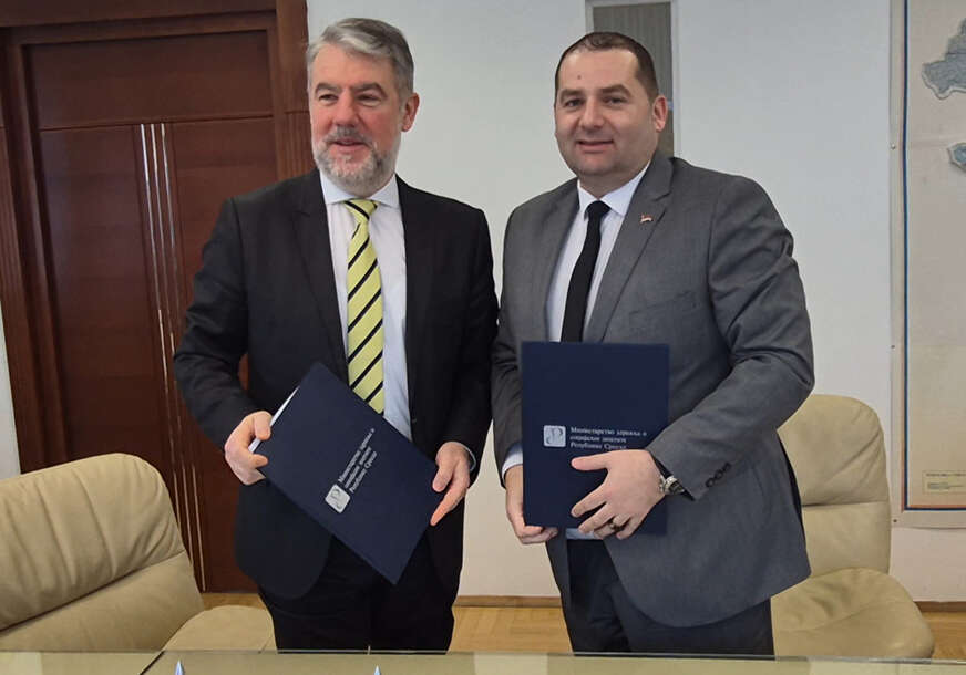 (FOTO) Cilj brža i efikasnija saradnja: Stanković i Šeranić potpisali protokol o NAČINU PRISTUPA PODACIMA RUGIPP-a