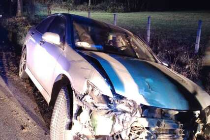 Teška nesreća u Prijedoru: Četvoro povrijeđenih u sudaru četiri automobila