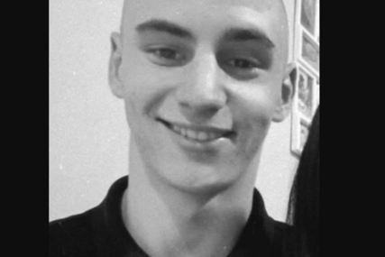 UBIJEN NA BOŽIĆ Ovo je tinejdžer (18) kojem je u kafani napadač zario nož u vrat