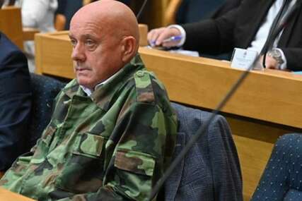 "Milorade, odlazi" Dončić oštro prokomentarisao Dodikov govor na svečanoj akademiji