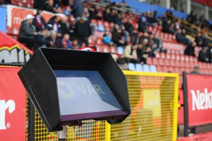 (VIDEO) Skandal i u 21. kolu: Kroje li sudije tabelu Premijer lige BiH uz pomoć penala i VAR-a