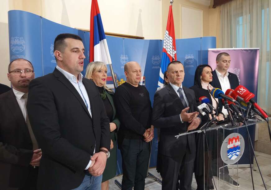 (FOTO) NEMA ŠTRAJKA U PONEDJELJAK Vaspitačima veće plate, ali i poskupljenje boravka djece