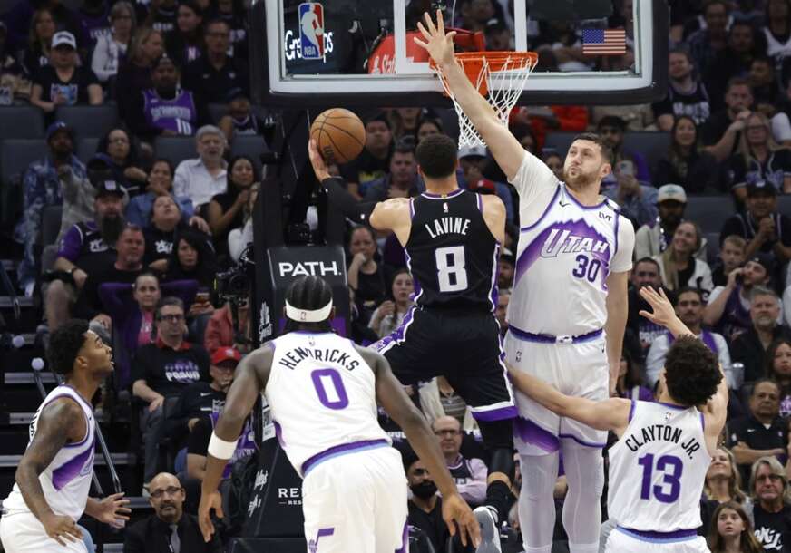 Predstoji mu operacija: Jusuf Nurkić završio NBA sezonu