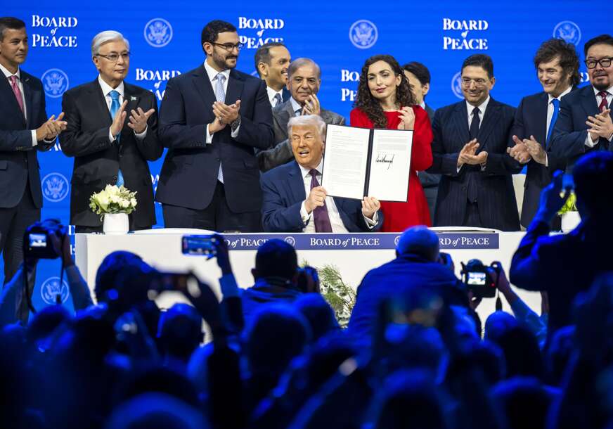 FOTO:  GIAN EHRENZELLER/EPA