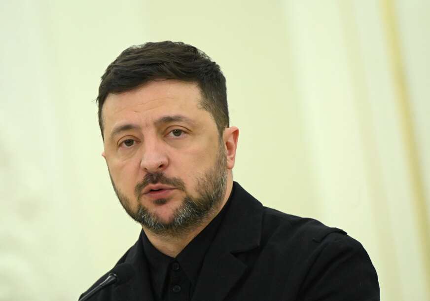 (FOTO) "Rusija sprema masovni napad" Stigli alarmantni obavještajni podaci, Zelenski sakupio cijeli tim